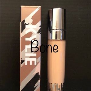 Kylie Jenner Concealer